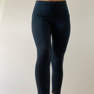 Athleta Capri Leggings